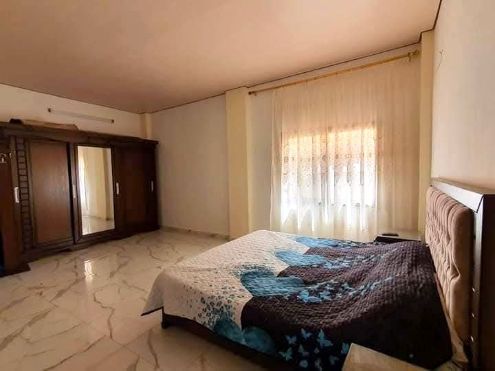 Villa in Souk Wadi Barada – Pool, Garden