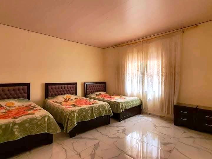 Villa in Souk Wadi Barada – Pool, Garden