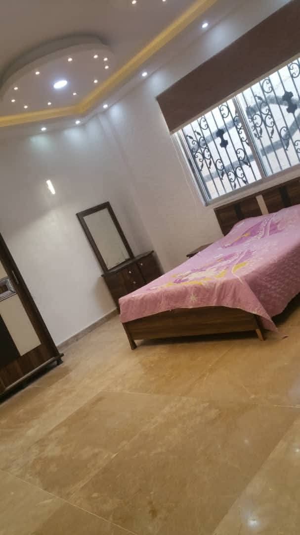 فيلا بإطلالة خلابة مع مسبح وحديقة