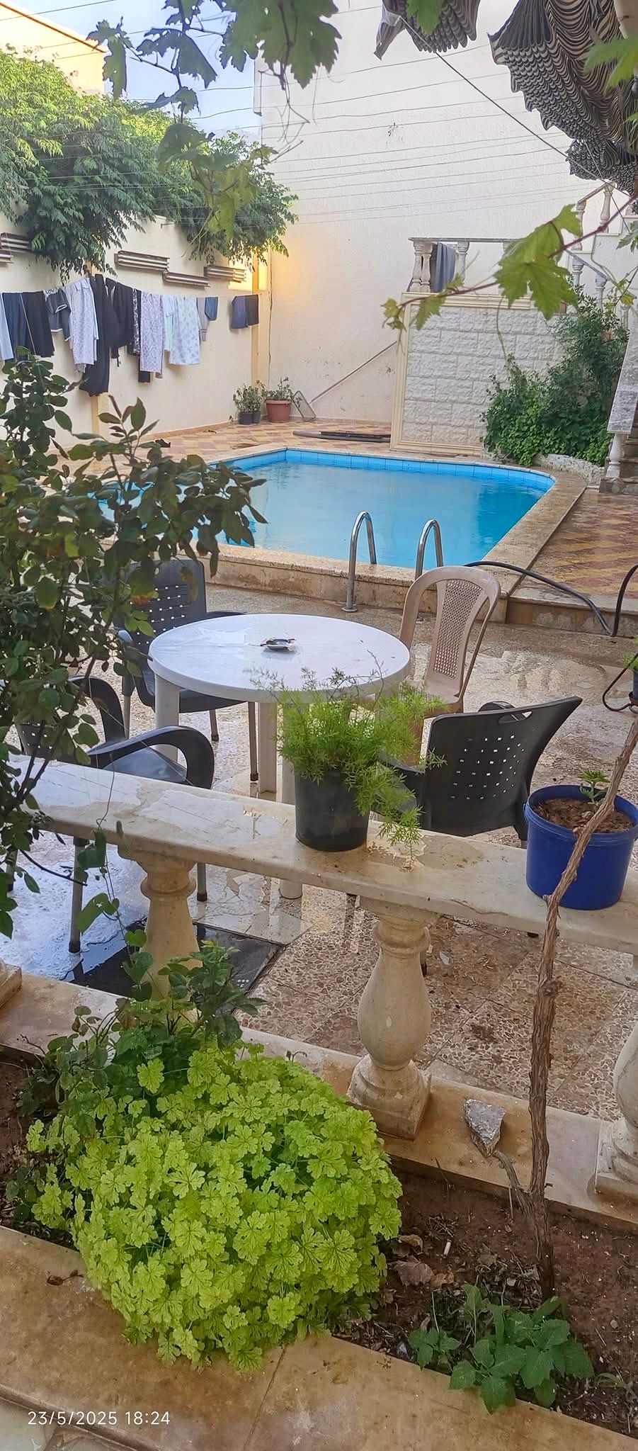 فيلا بالبويضة مع مسبح