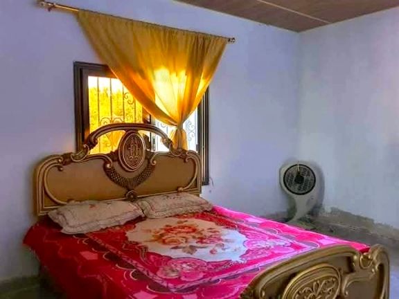 فيلا عائلية مع مسبح وحديقة
