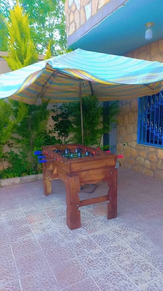 فيلا بحديقة ومسبح في الزبداني