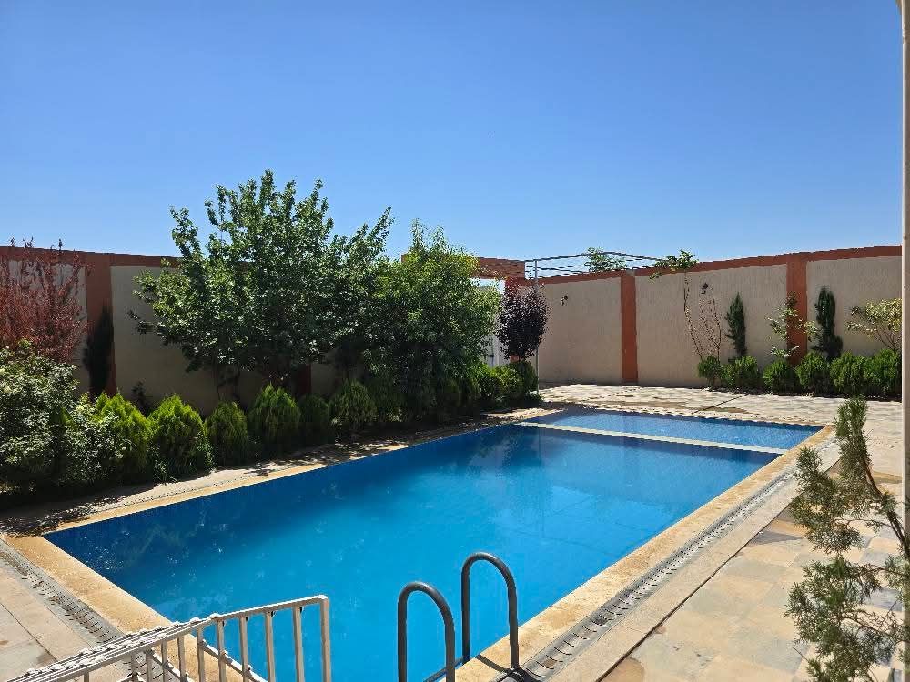 Spacious Villa with Pool in Zabdean
