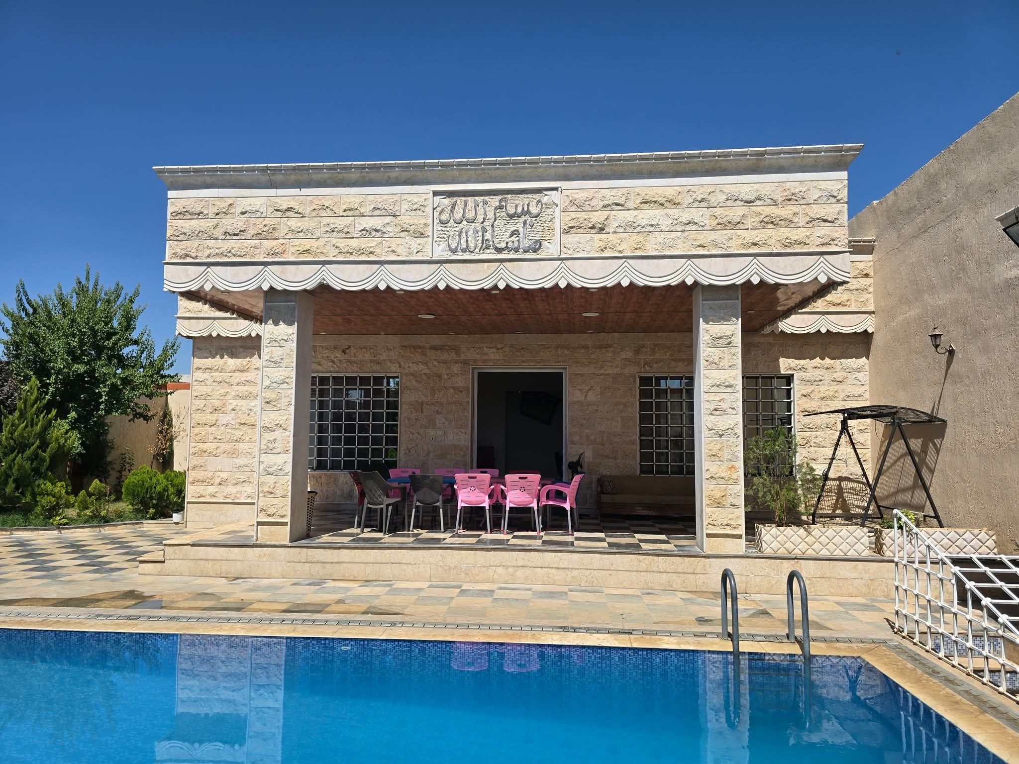 Spacious Villa with Pool in Zabdean